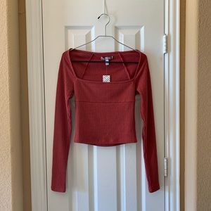 NWT-UO (urbanoutfitters ) Top Size M